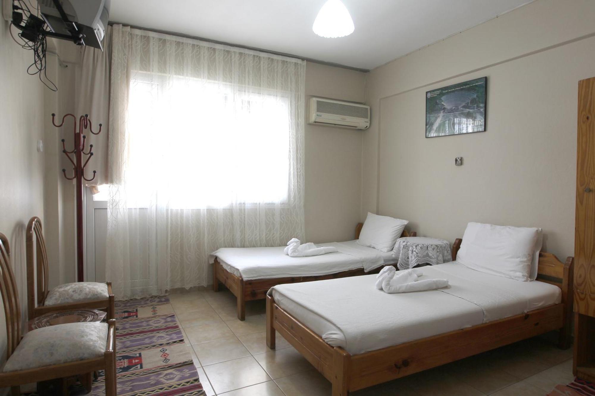 Vardar Pension Selçuk Exteriör bild