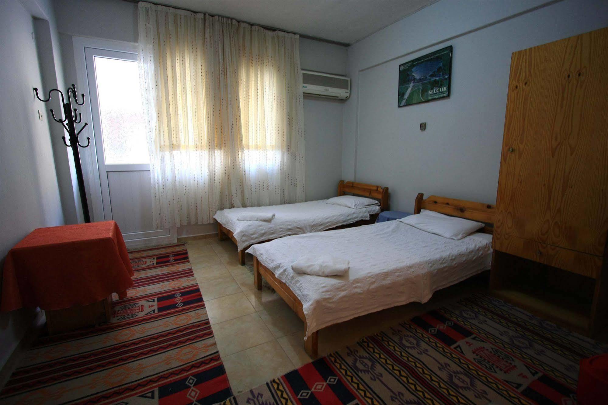 Vardar Pension Selçuk Exteriör bild